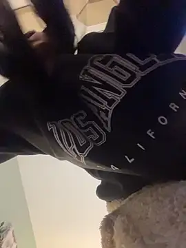 Snapshot of im-isabella chatting on October 20, 2025, 9:04 pm im-isabella online show from October 20, 2025, 9:04 pm