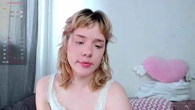  CuteAsFuck  online show from April 22, 2026, 10:44 am