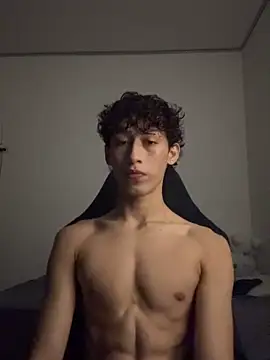 velvet skyn online show from September 30, 2025, 4:07 am