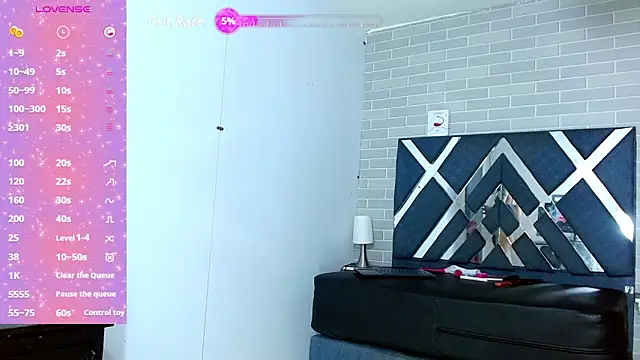 Snapshot of Raven_Doll19 chatting on October 3, 2025, 4:36 am Raven Doll19 online show from October 3, 2025, 4:36 am