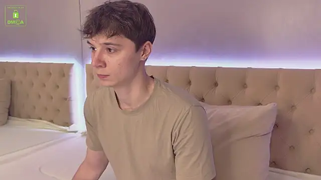 AnthonyHall online show from October 1, 2025, 10:41 am