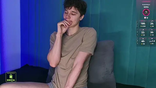 AnthonyHall online show from October 16, 2025, 4:21 am