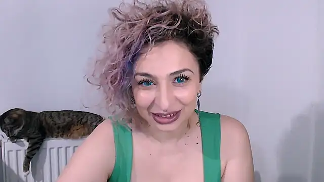 AAARUNY online show from February 18, 2026, 3:41 pm