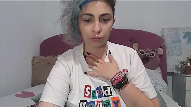 AAARUNY online show from October 12, 2025, 2:51 pm