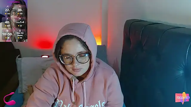 KrystalAdams online show from October 4, 2025, 11:23 am