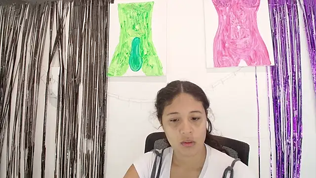 Aria Arthur online show from November 22, 2025, 3:00 pm