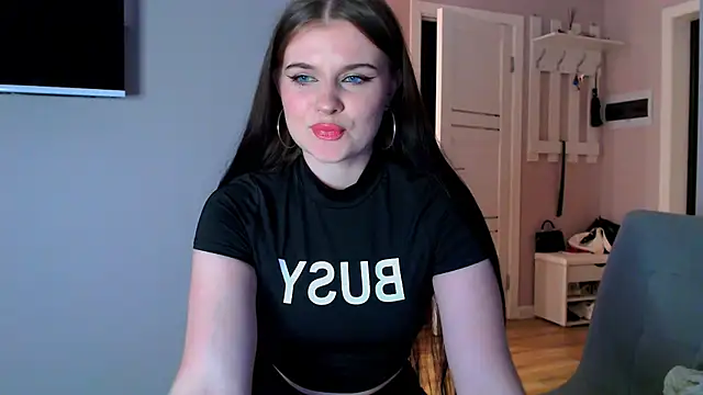 AlexaButttler online show from September 10, 2025, 5:34 pm