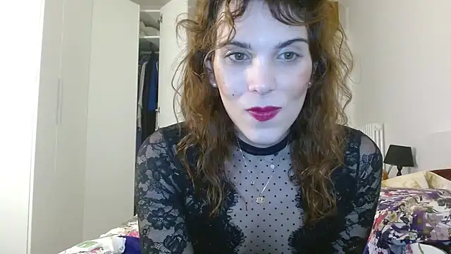 refem9 online show from September 30, 2025, 4:02 pm