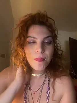 Snapshot of refem9 chatting on July 28, 2026, 4:39 pm refem9 online show from July 28, 2026, 4:39 pm