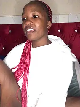 MissREAHx online show from September 15, 2025, 5:35 pm