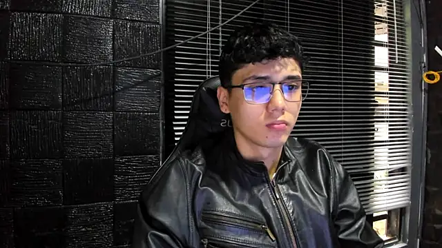 jacobs shelby online show from October 3, 2025, 12:28 pm