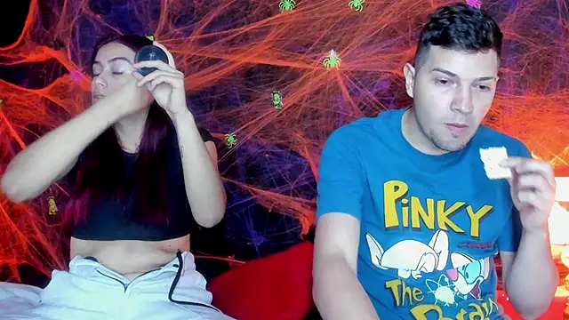 Snapshot of Isa_Anderson09 chatting on October 10, 2025, 11:44 am Isa Anderson09 online show from October 10, 2025, 11:44 am