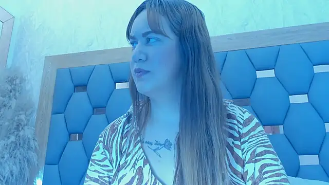 juliette pretty  online show from March 31, 2026, 7:05 pm