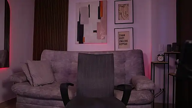 DaviesBrown online show from October 10, 2025, 9:04 pm