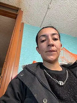 SALOME KORLAND online show from November 1, 2025, 1:16 pm