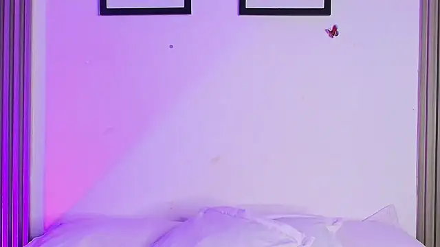 ashlycarteer online show from March 28, 2026, 2:01 am