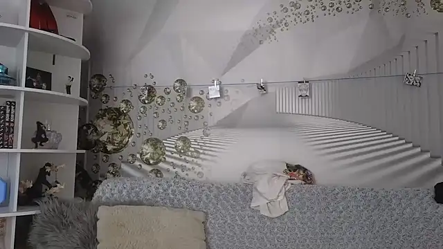 EvoletteLouLou online show from September 27, 2025, 12:55 pm