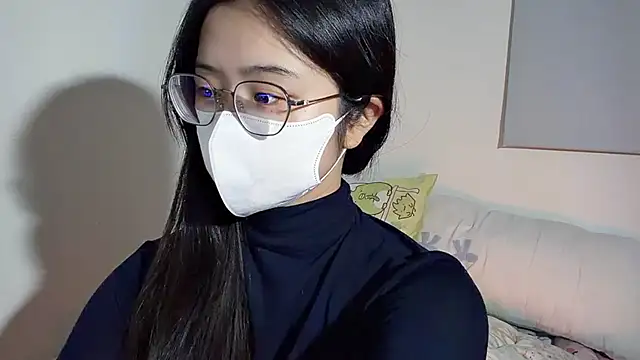 Snapshot of LHeart chatting on January 13, 2026, 2:32 pm LHeart online show from January 13, 2026, 2:32 pm