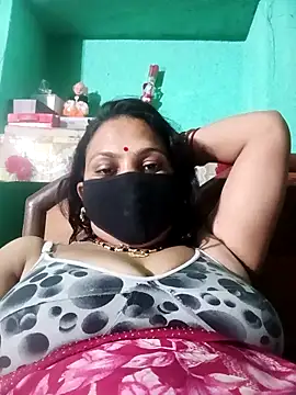 Snapshot of SHWETA1180 chatting on March 3, 2026, 4:36 pm SHWETA1180 online show from March 3, 2026, 4:36 pm