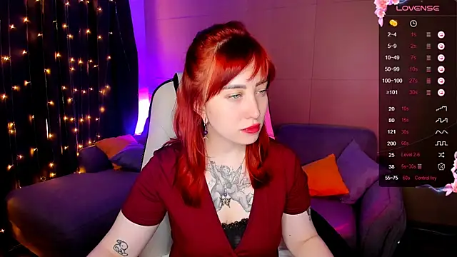 deboramoore online show from September 15, 2025, 2:23 am