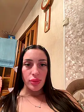 Snapshot of Soft_Pleasure chatting on September 29, 2025, 6:57 pm Soft Pleasure online show from September 29, 2025, 6:57 pm