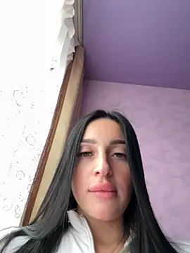 Snapshot of Soft_Pleasure chatting on October 15, 2025, 9:28 am Soft Pleasure online show from October 15, 2025, 9:28 am