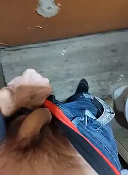 Snapshot of David1982qq chatting on September 20, 2025, 10:53 am David1982qq online show from September 20, 2025, 10:53 am