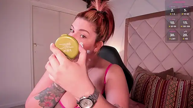 anabelle clark online show from September 9, 2025, 1:42 pm