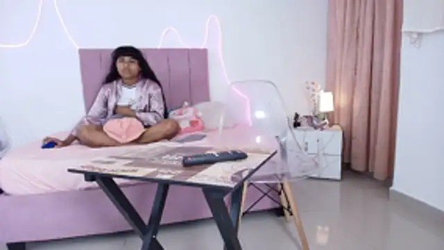 Andre lezcano online show from February 5, 2026, 9:21 pm