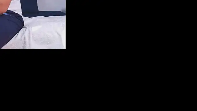 couplelove543 online show from September 26, 2025, 1:07 pm