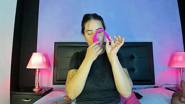 GreciaFox1 online show from March 2, 2026, 12:23 pm