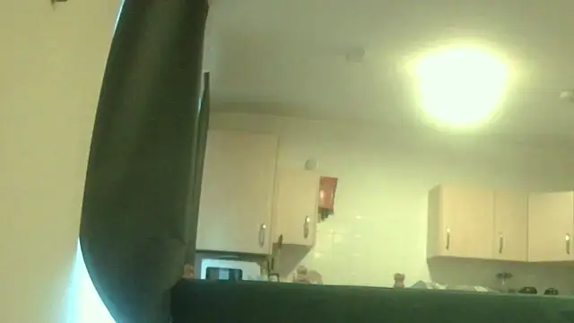 avamaxwell online show from March 20, 2026, 6:09 pm