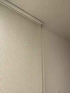 Nova Gabriela online show from April 18, 2026, 9:15 pm