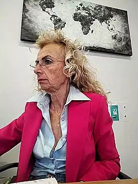 clarabell4 online show from March 20, 2026, 9:21 am