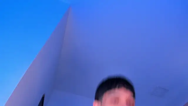 Sebax Young online show from February 13, 2026, 8:09 pm