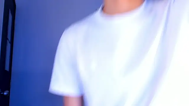 Sebax Young online show from March 2, 2026, 8:05 pm