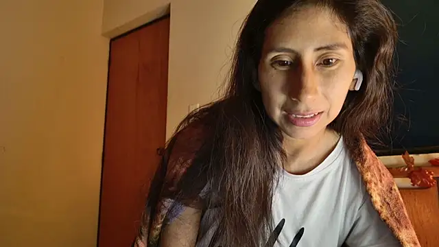  MoonLipson  online show from October 15, 2025, 6:00 am