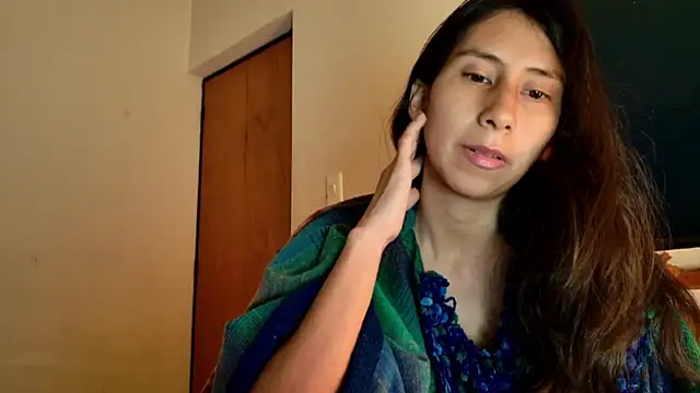  MoonLipson  online show from September 19, 2025, 7:12 am