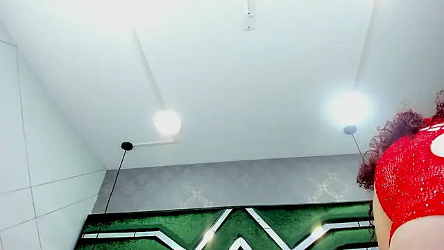 ThaliaCross online show from October 11, 2025, 7:59 pm