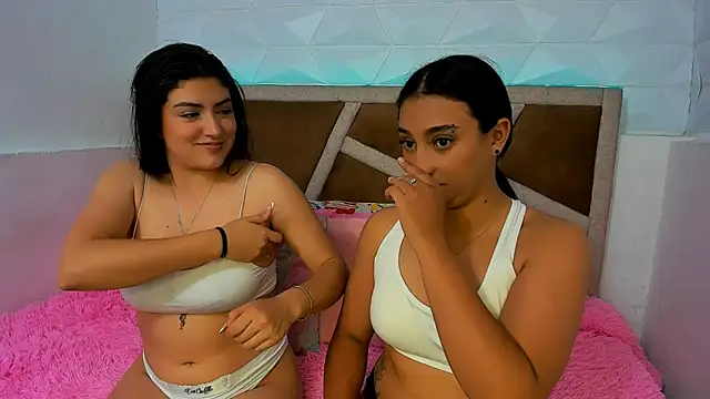 nicolexxaleja online show from September 15, 2025, 8:53 pm