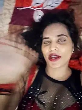 Snapshot of cute_radhikaa chatting on July 13, 2026, 6:29 pm cute radhikaa online show from July 13, 2026, 6:29 pm
