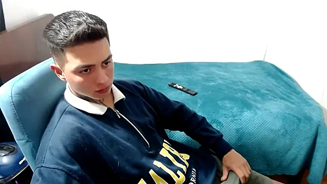 santii ss online show from October 5, 2025, 2:02 am