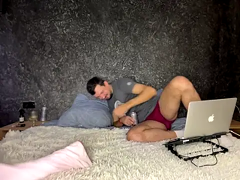 Bugs and Bunny online show from October 24, 2025, 7:57 pm