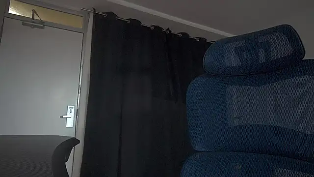 lolateton online show from November 6, 2025, 12:47 am