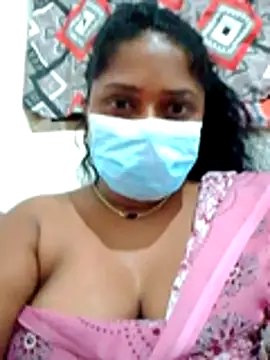 Snapshot of boosypussy chatting on June 2, 2026, 5:46 pm boosypussy online show from June 2, 2026, 5:46 pm