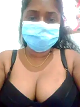 Snapshot of boosypussy chatting on May 22, 2026, 10:13 am boosypussy online show from May 22, 2026, 10:13 am