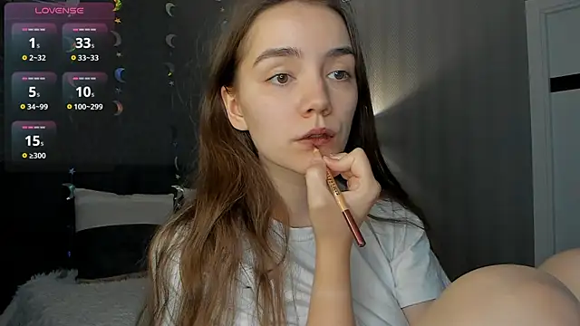 Snapshot of sweete_chantal chatting on July 10, 2026, 9:04 pm sweete chantal online show from July 10, 2026, 9:04 pm