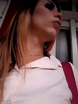 Snapshot of Daliana_Gounbolt chatting on February 12, 2026, 11:10 am Daliana Gounbolt online show from February 12, 2026, 11:10 am