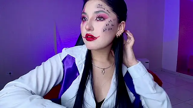 Snapshot of Celestee69 chatting on October 31, 2025, 7:21 pm Celestee69 online show from October 31, 2025, 7:21 pm