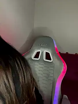 Jasmineeethan online show from December 2, 2024, 8:50 pm